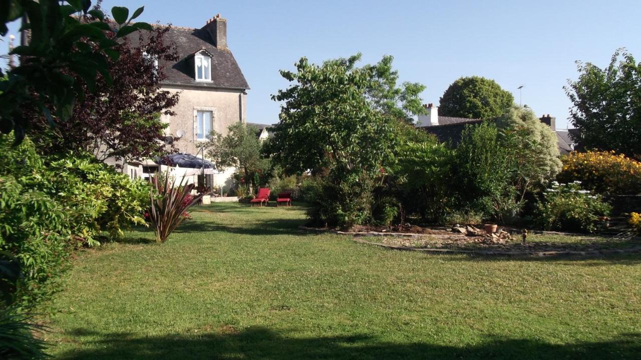 Maison Jonela Chateauneuf du Faou Bagian luar foto